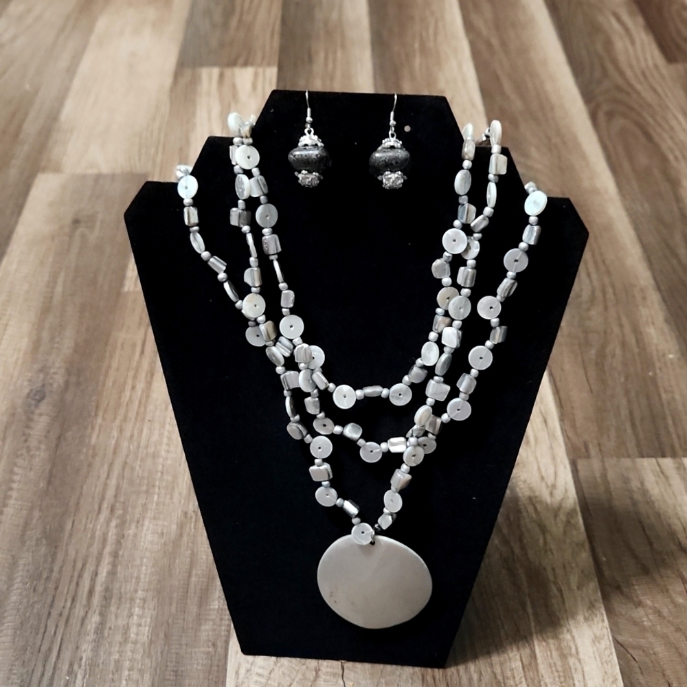 Silver Beaded Statement Necklace with Large Pendant Matching Earrings  Y2K